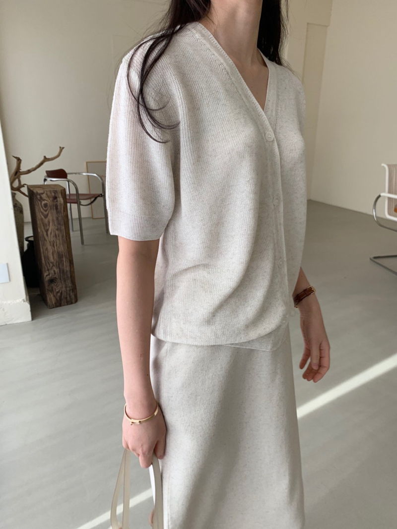BOWEN - Korean Women Fashion - #Kfashion - Hazzi Short Sleeved Cardigan