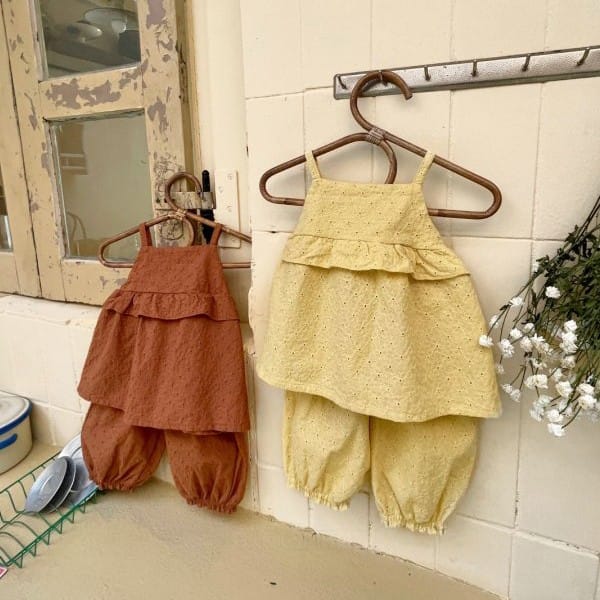 CHOCO BEBE - Korean Children Fashion - #Kfashion4kids - Flower Frill Sleeveless Bottom Set