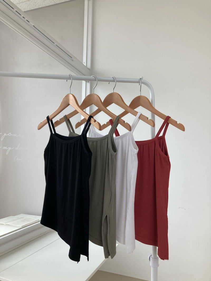 COCO J - Korean Women Fashion - #Kfashion - Unbalance Slit Sleeveless Top