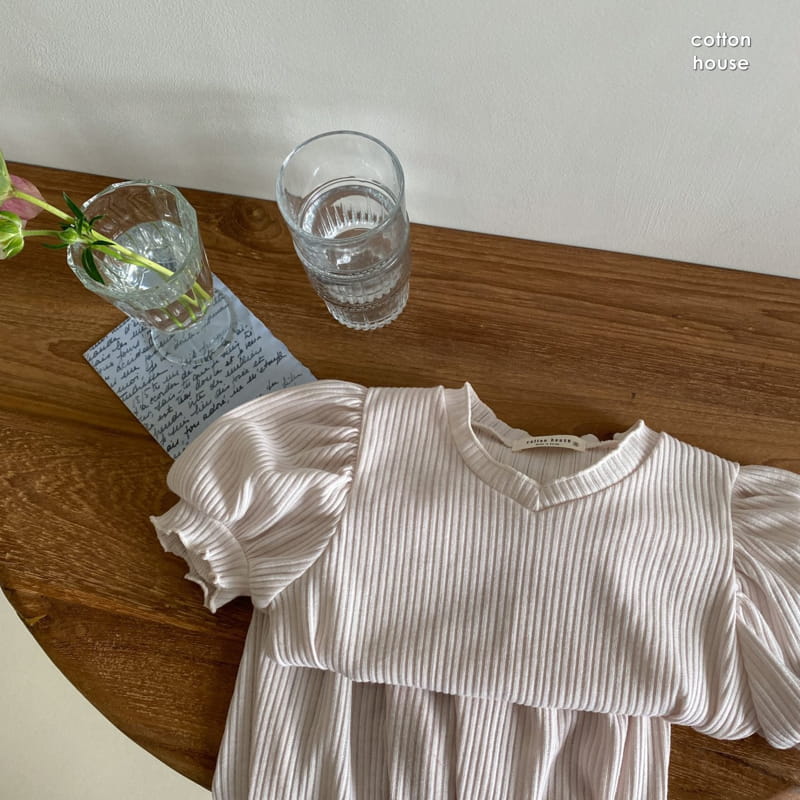 COTTON HOUSE - Korean Children Fashion - #Kfashion4kids - Rip Capri Top Bottom Set - 3