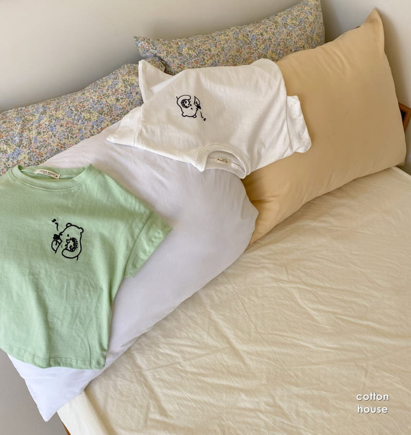 COTTON HOUSE - Korean Children Fashion - #Kfashion4kids - Bear Embroidery Tee