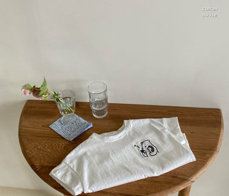 COTTON HOUSE - Korean Children Fashion - #Kfashion4kids - Bear Embroidery Tee - 12