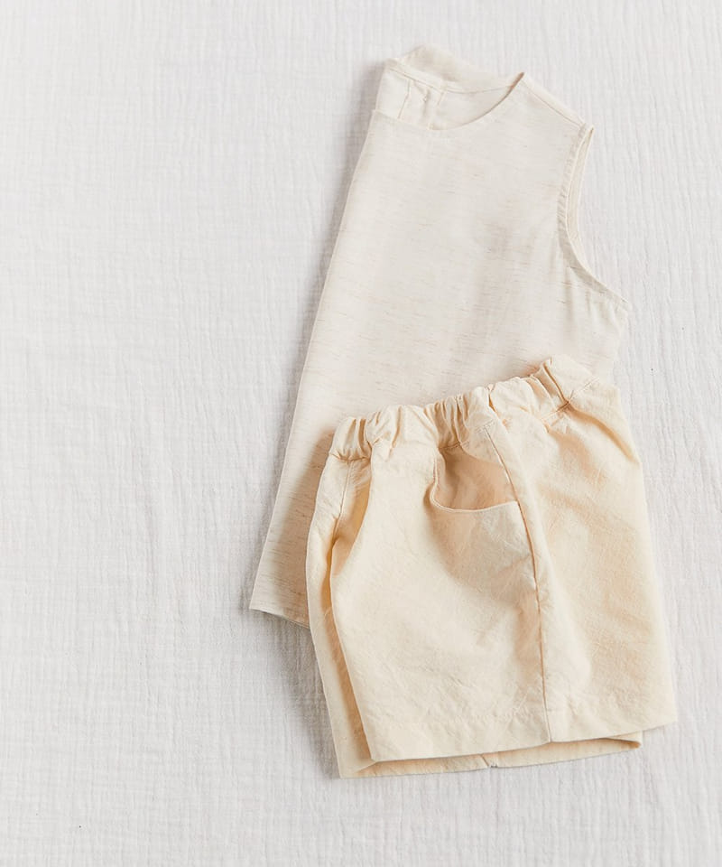 CREAMCOK - Korean Children Fashion - #Kfashion4kids - What a Nice Atmophere Top Bottom Set - 2