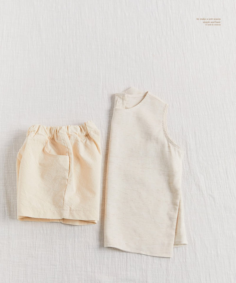 CREAMCOK - Korean Children Fashion - #Kfashion4kids - What a Nice Atmophere Top Bottom Set - 3