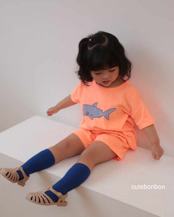 CUTEBONBON - Korean Children Fashion - #Kfashion4kids - Shark Neon Top Bottm Set - 5