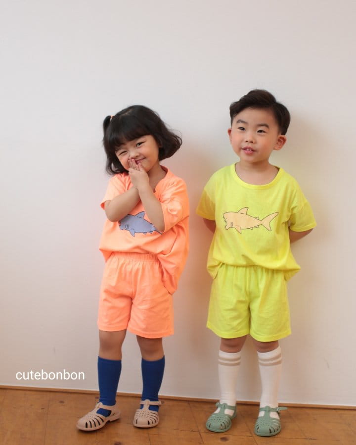 CUTEBONBON - Korean Children Fashion - #Kfashion4kids - Shark Neon Top Bottm Set - 9