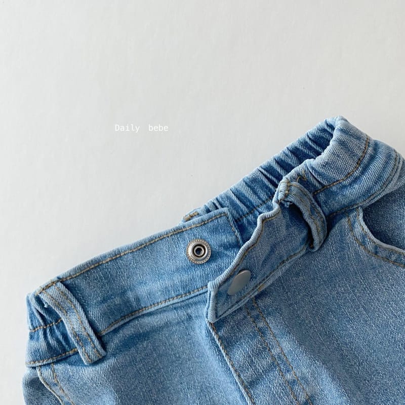 DAILY BEBE - Korean Children Fashion - #Kfashion4kids - Loose Fit Denim Capri Pants - 5