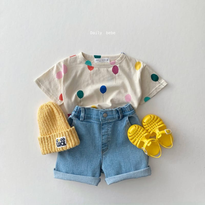 DAILY BEBE - Korean Children Fashion - #Kfashion4kids - Loose Fit Denim Capri Pants - 8