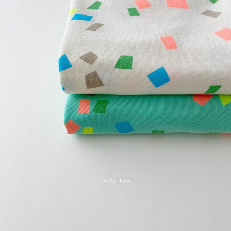 DAILY BEBE - Korean Children Fashion - #Kfashion4kids - Colored Top Bottom Set - 4