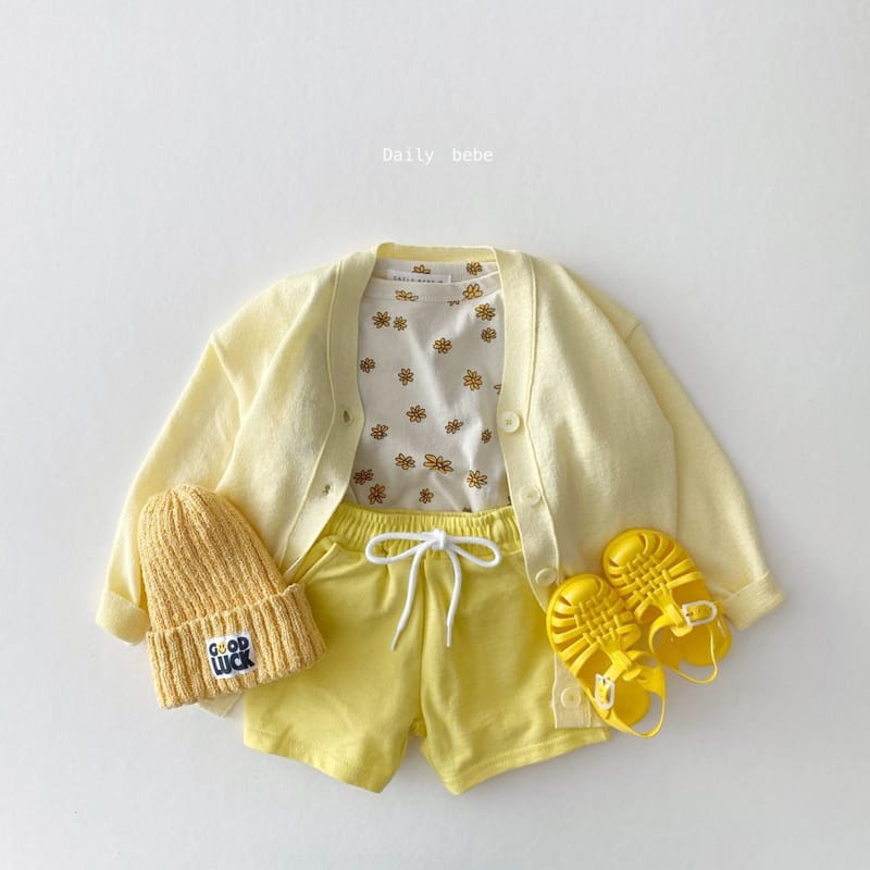 DAILY BEBE - Korean Children Fashion - #Kfashion4kids - Small Flower Tee - 12
