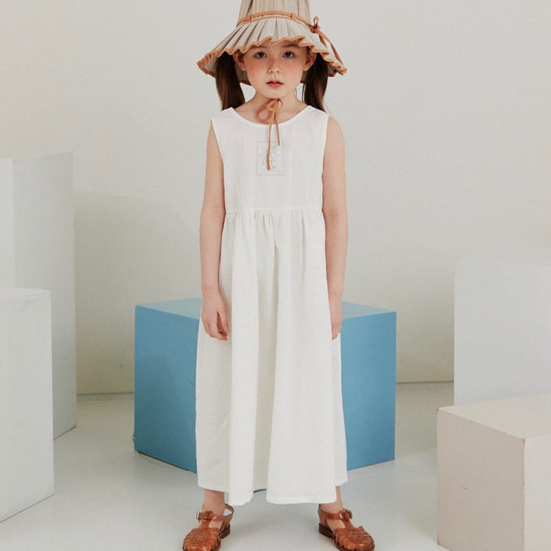 DALKOMHAI - Korean Children Fashion - #Kfashion4kids - Cherry Embroidery One-piece - 2