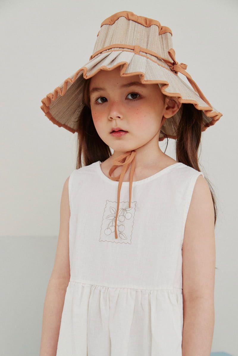 DALKOMHAI - Korean Children Fashion - #Kfashion4kids - Cherry Embroidery One-piece - 7