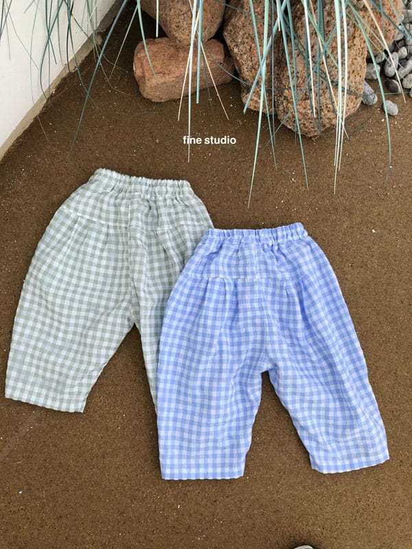 FINE STUDIO - Korean Children Fashion - #Kfashion4kids - Cabbage Capri Pants