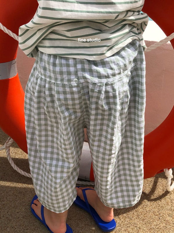 FINE STUDIO - Korean Children Fashion - #Kfashion4kids - Cabbage Capri Pants - 8
