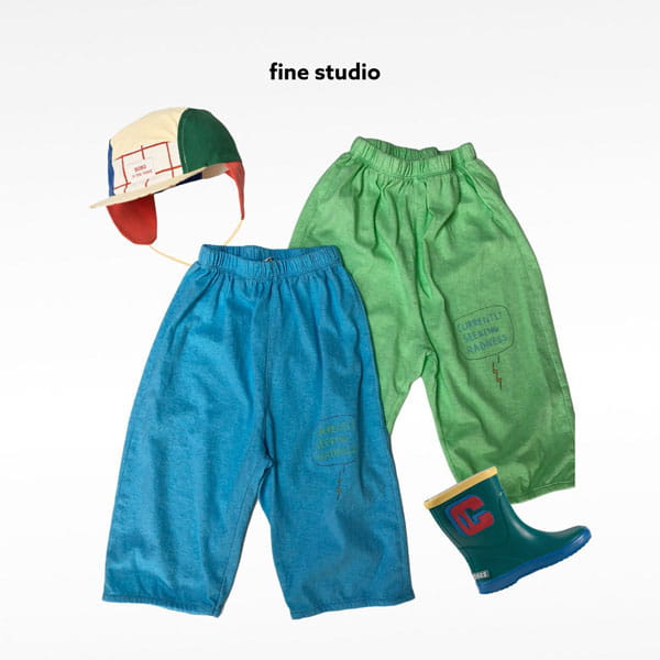 FINE STUDIO - Korean Children Fashion - #Kfashion4kids - Spark Capri Pants