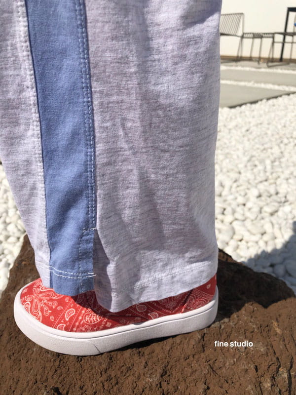 FINE STUDIO - Korean Children Fashion - #Kfashion4kids - Melbern Color Pants - 9
