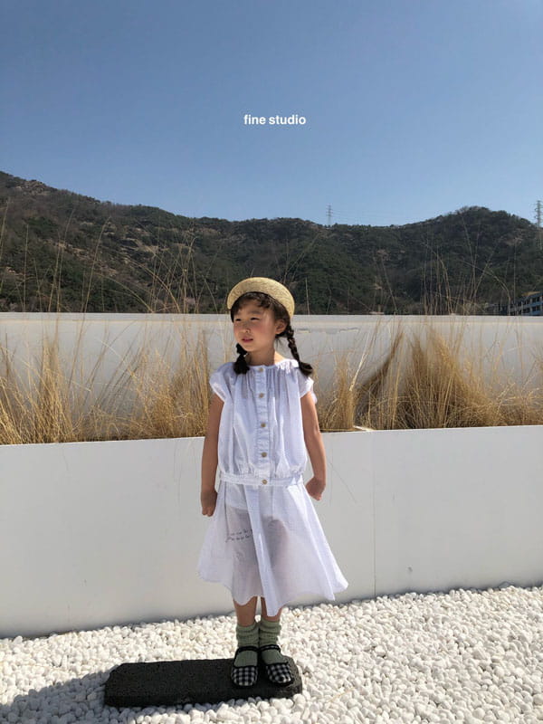 FINE STUDIO - Korean Children Fashion - #Kfashion4kids - Dot Shirring Blouse - 5