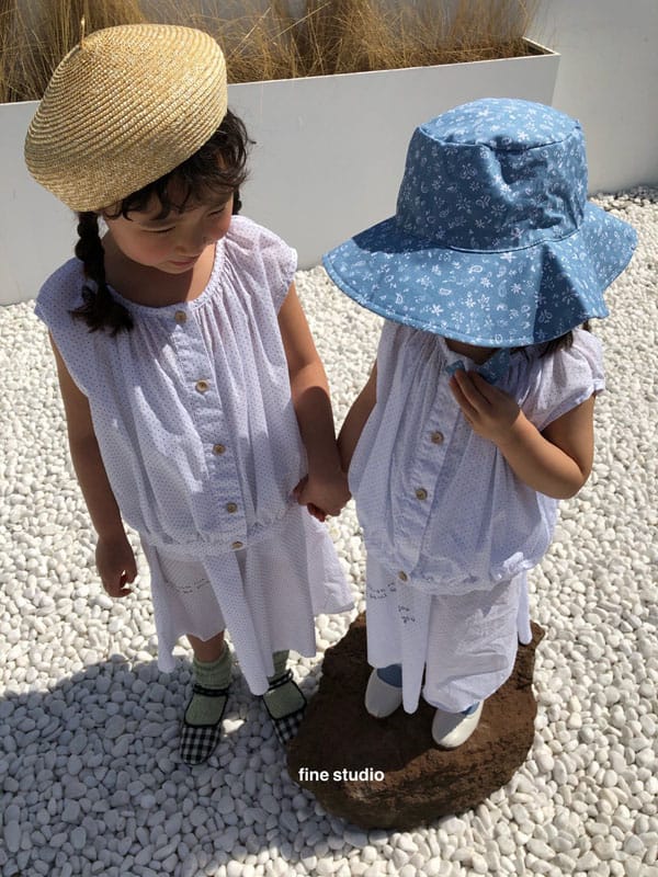 FINE STUDIO - Korean Children Fashion - #Kfashion4kids - Dot Shirring Blouse - 7