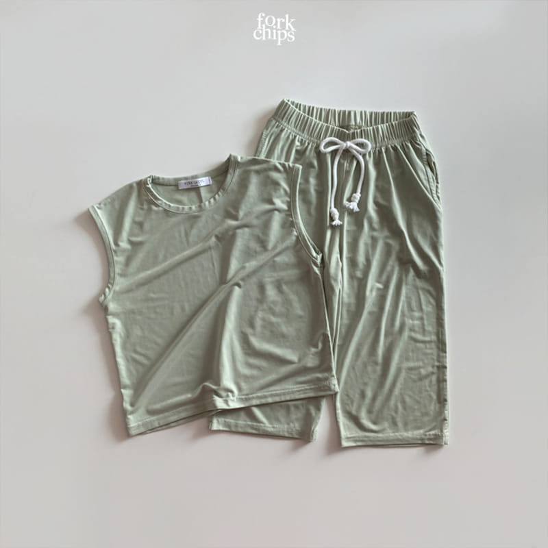 FORK CHIPS - Korean Children Fashion - #Kfashion4kids - Softly Top Bottom Set - 4