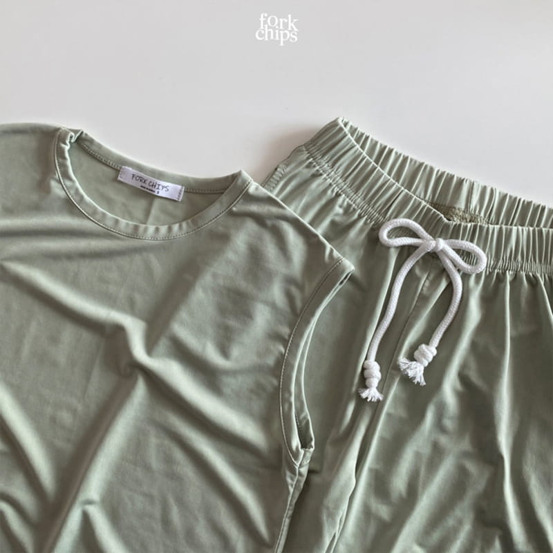 FORK CHIPS - Korean Children Fashion - #Kfashion4kids - Softly Top Bottom Set - 5