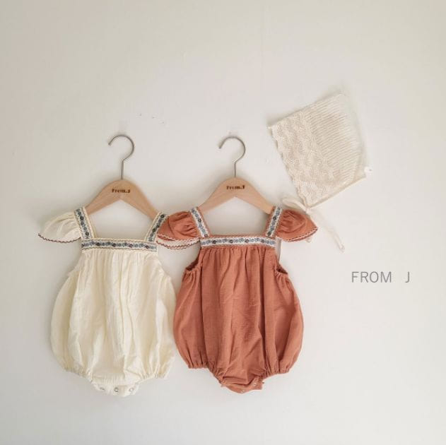 FROM J - Korean Children Fashion - #Kfashion4kids - Embroidery Wing Bodysuit