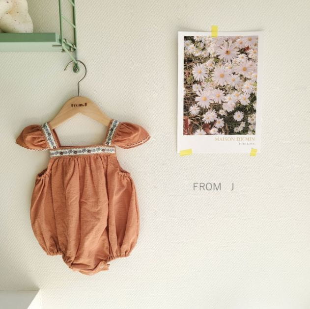 FROM J - Korean Children Fashion - #Kfashion4kids - Embroidery Wing Bodysuit - 4
