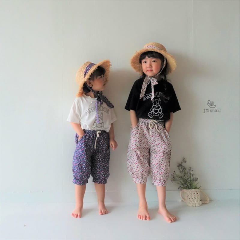 JM SNAIL - Korean Children Fashion - #Kfashion4kids - Cows Flower Capri Pants