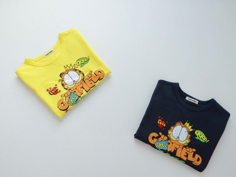 KOKOYARN - Korean Children Fashion - #Kfashion4kids - Garfield Painting Tee
