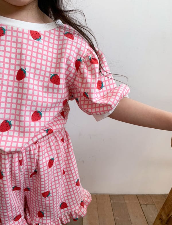 LITTLE COLLI - Korean Children Fashion - #Kfashion4kids - Strewberry Top Bottom Set - 3