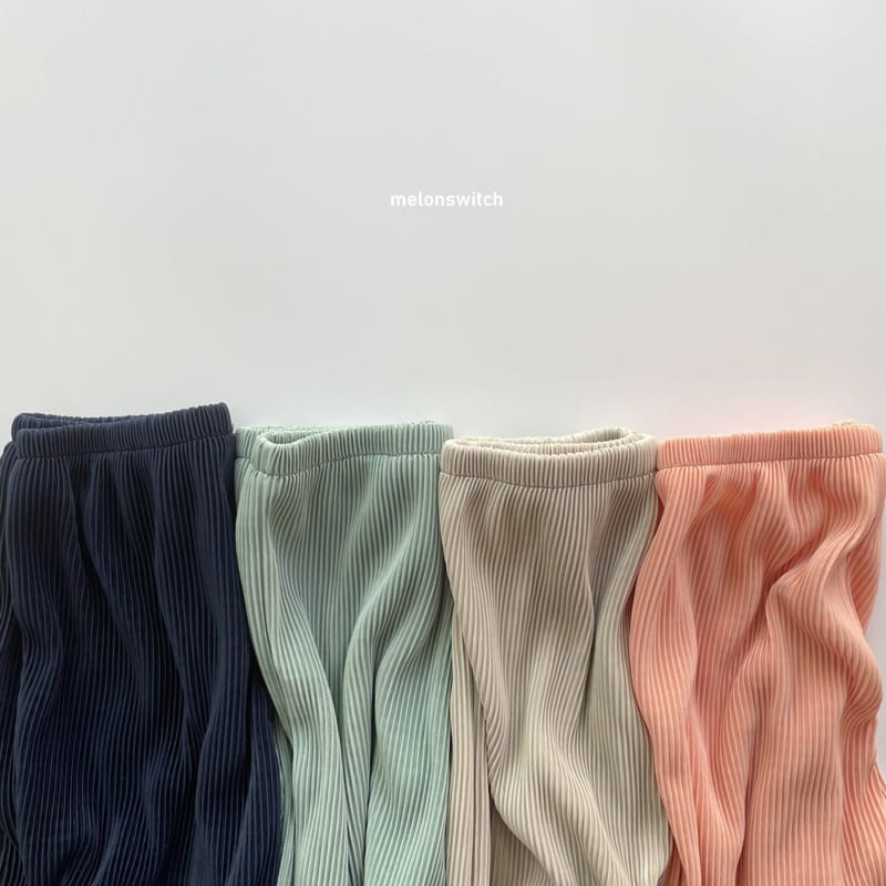 MELON SWITCH - Korean Children Fashion - #Kfashion4kids - Pleaats Loose Drawers Pants - 3