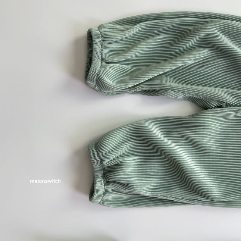 MELON SWITCH - Korean Children Fashion - #Kfashion4kids - Pleaats Loose Drawers Pants - 5