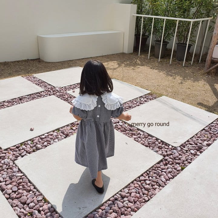 MERRY GO ROUND - Korean Children Fashion - #Kfashion4kids - Lace Collar One-piece - 12