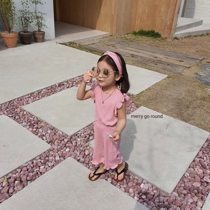 MERRY GO ROUND - Korean Children Fashion - #Kfashion4kids - Frill Winkle Top Bottom Set