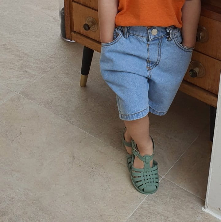 MERRY GO ROUND - Korean Children Fashion - #Kfashion4kids - Denim Shorts - 4