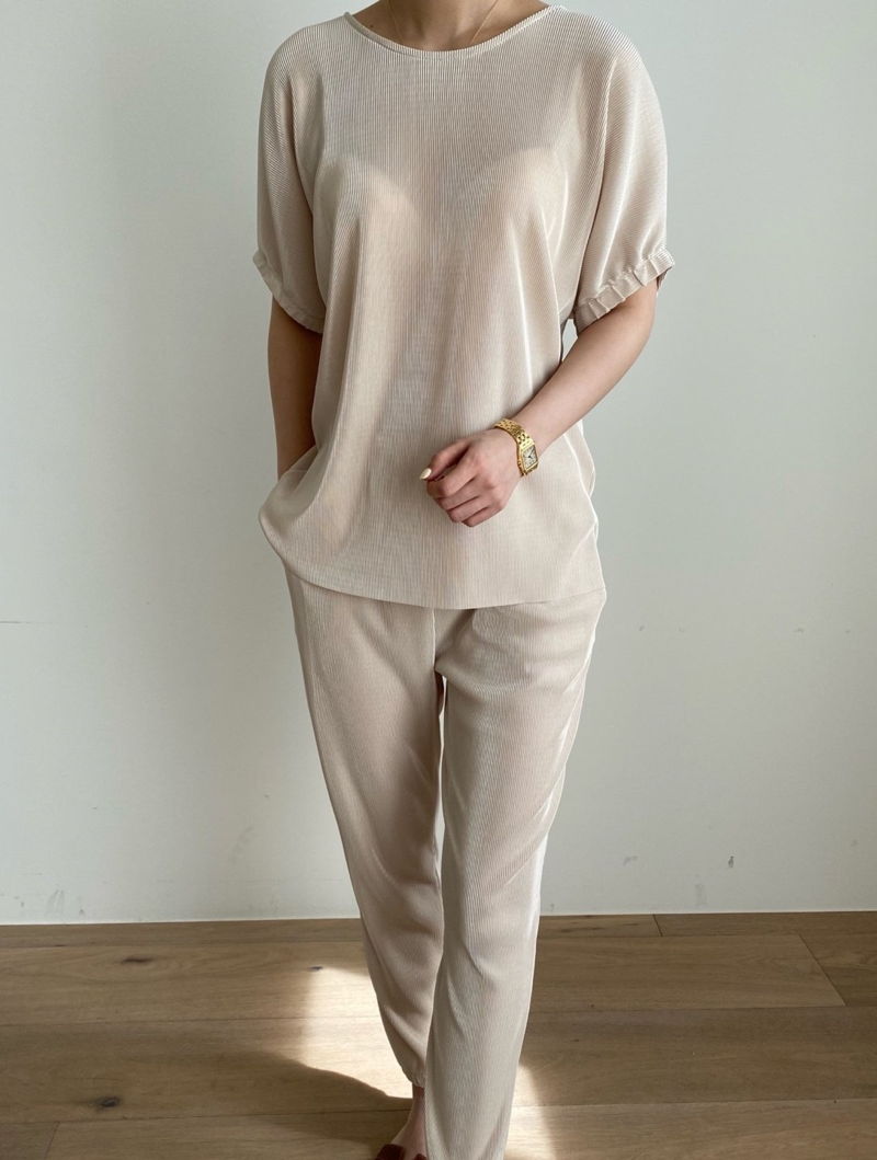 MERRY J - Korean Women Fashion - #Kfashion - Shinning Pleats Top Bottom Set - 7