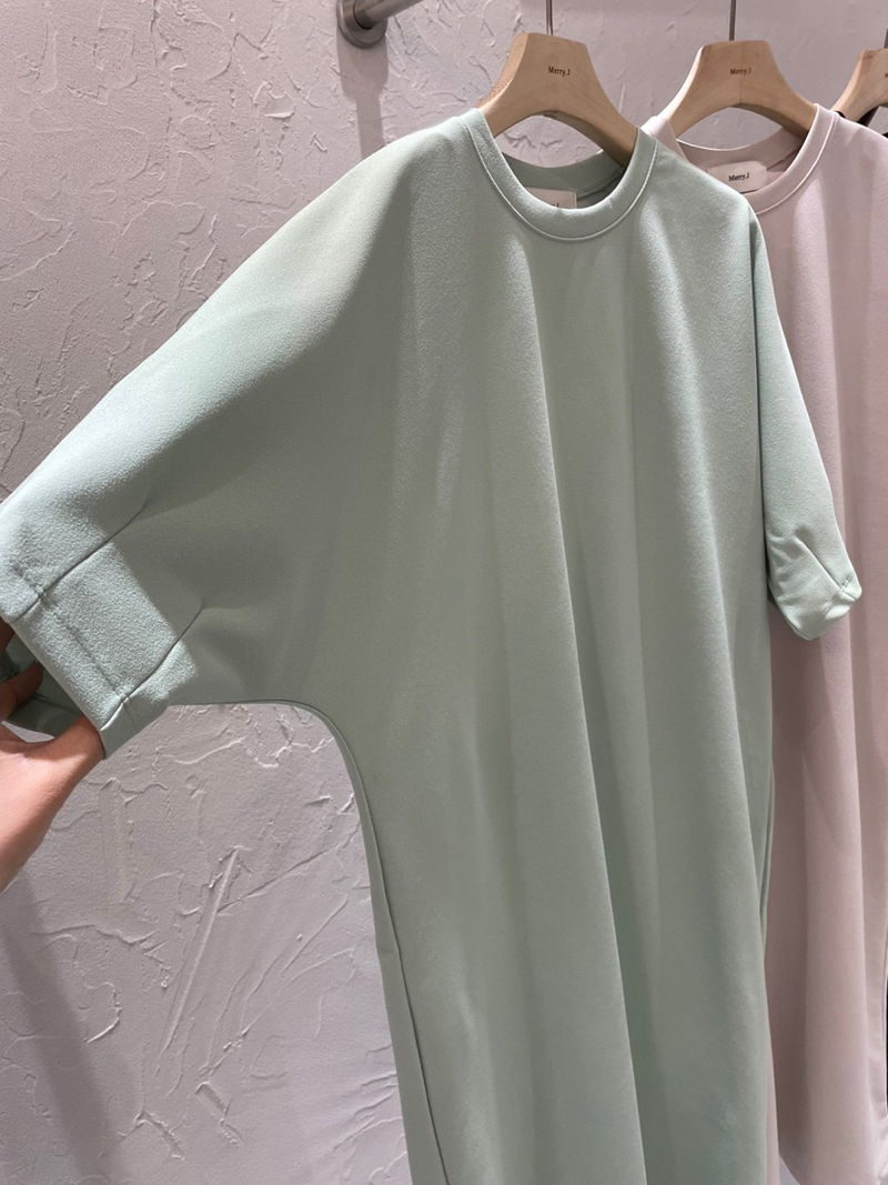 MERRY J - Korean Women Fashion - #Kfashion - Sleeve Dart One-piece - 7