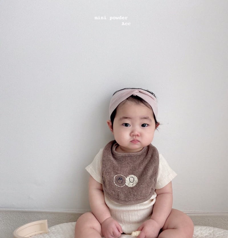 MINI POWDER - Korean Children Fashion - #Kfashion4kids - Smile Bib - 7