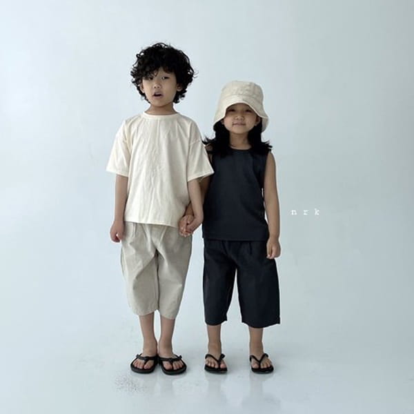 NRK - Korean Children Fashion - #Kfashion4kids - Cool Basic Slit Tee - 10