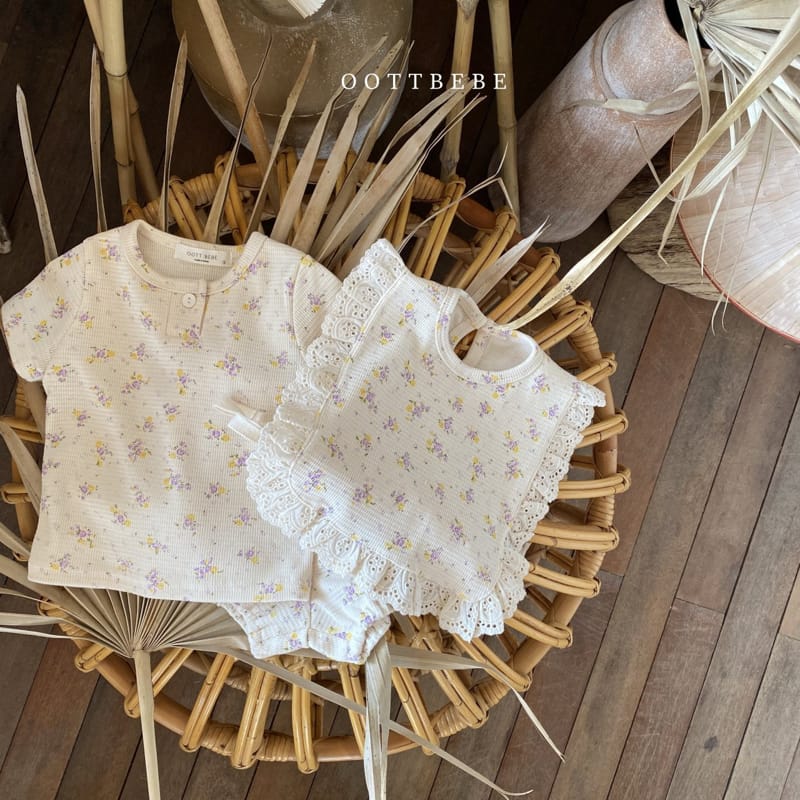 OOTT BEBE - Korean Children Fashion - #Kfashion4kids - Sugar Top Bottom Bib Set - 4