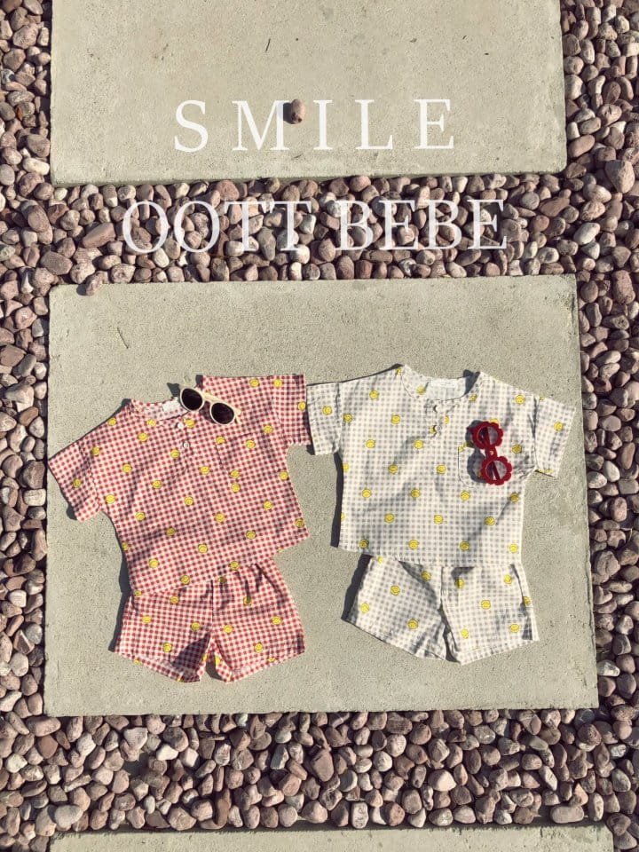 OOTT BEBE - Korean Children Fashion - #Kfashion4kids - Smile Top Bottom Set