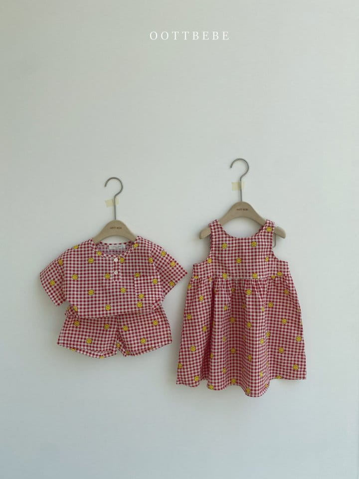 OOTT BEBE - Korean Children Fashion - #Kfashion4kids - Smile Top Bottom Set - 4
