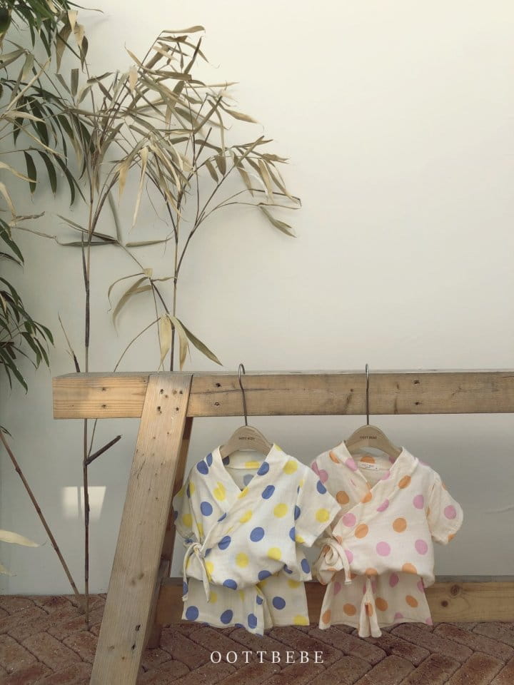 OOTT BEBE - Korean Children Fashion - #Kfashion4kids - Dots Yukata Top Bottom Set - 2