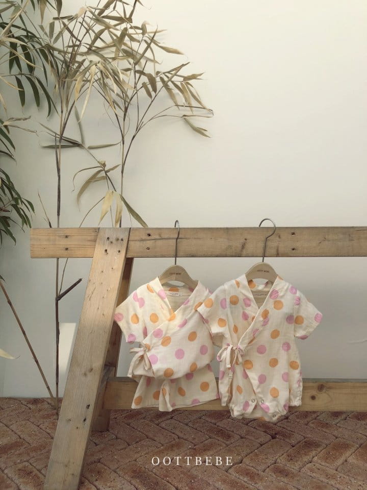 OOTT BEBE - Korean Children Fashion - #Kfashion4kids - Dots Yukata Top Bottom Set - 6