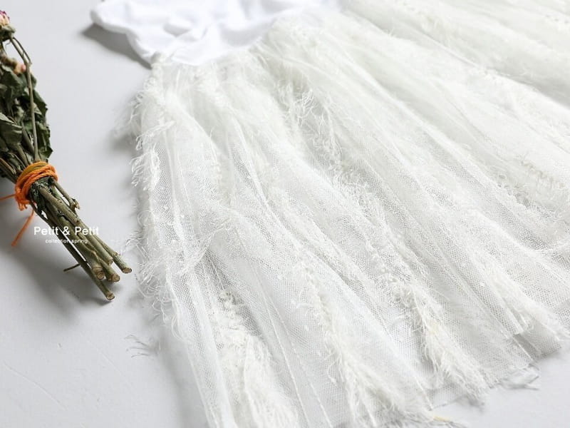 PETIT & PETIT - Korean Children Fashion - #Kfashion4kids - Feather Lace Sleeveless - 4