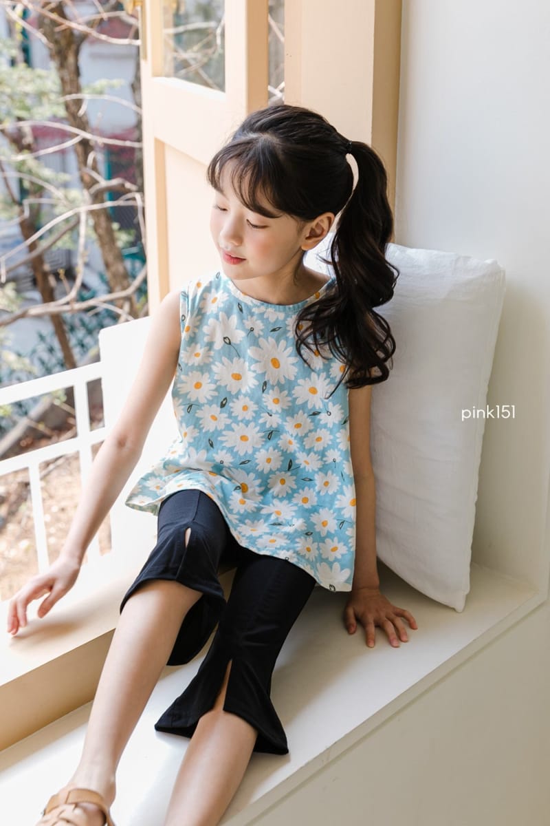 PINK151 - Korean Children Fashion - #Kfashion4kids - Slit Capri Leggings - 2