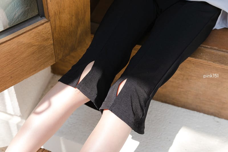 PINK151 - Korean Children Fashion - #Kfashion4kids - Slit Capri Leggings - 3