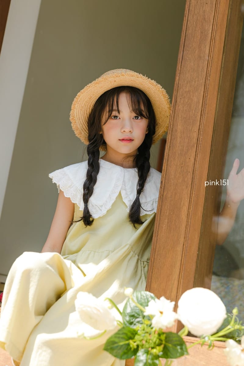 PINK151 - Korean Children Fashion - #Kfashion4kids - Frill Collar Sleeveless Tee - 6