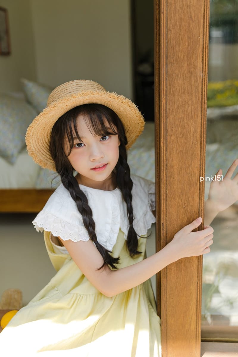 PINK151 - Korean Children Fashion - #Kfashion4kids - Frill Collar Sleeveless Tee - 7