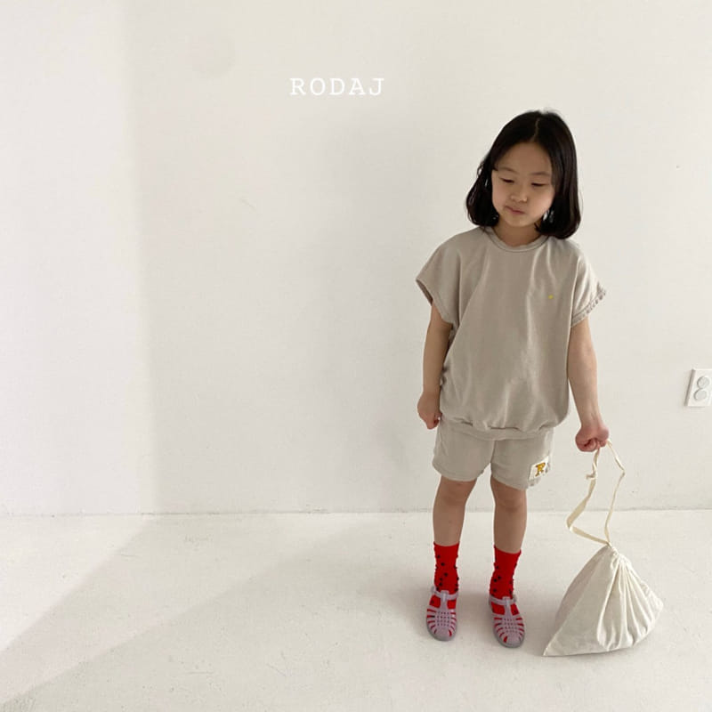 RODA J - Korean Children Fashion - #Kfashion4kids - Lead Top Bottom Set - 11