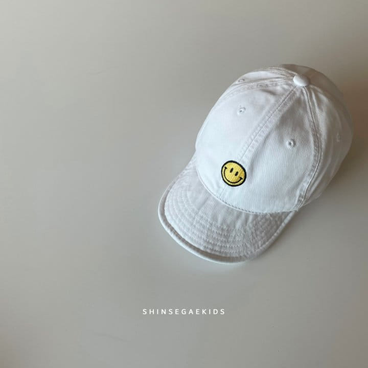 SHINSEAGE KIDS - Korean Children Fashion - #Kfashion4kids - Smile Cap - 11
